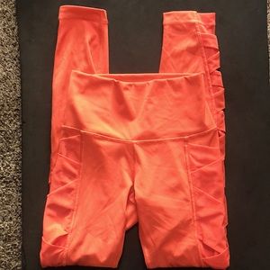 Lulu 🍋 orange mesh hatched sides with pockets.